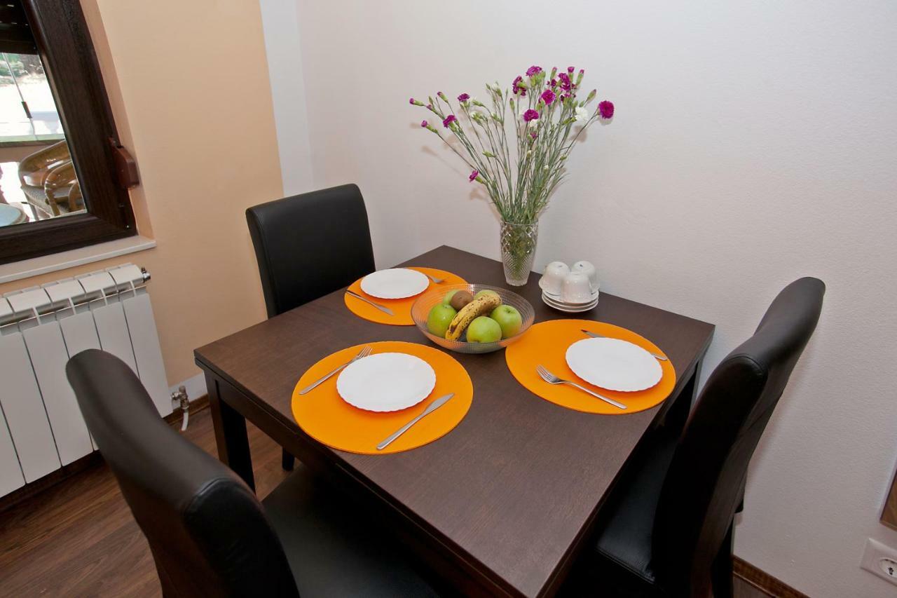 Apartments Classic#Bnm Биоград-на-Мору Экстерьер фото