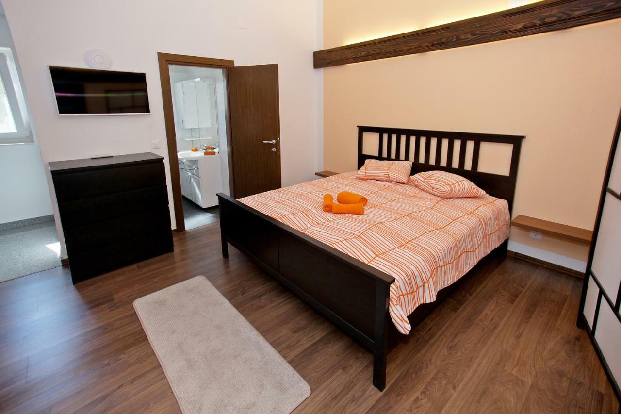 Apartments Classic#Bnm Биоград-на-Мору Экстерьер фото
